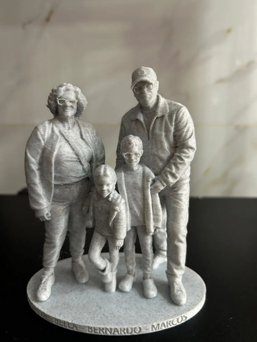 Estátua Personalizada a Partir da Sua Foto – Impressão 3D