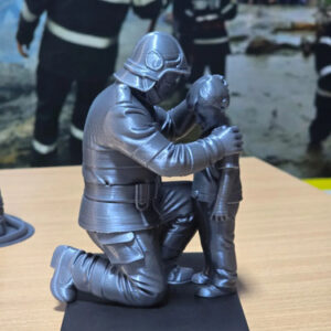 Estatueta Decorativa Bombeiro – Homenagem 3D (modelo 2)